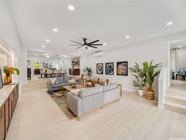 1232 Hele Street, Kailua, HI 96734