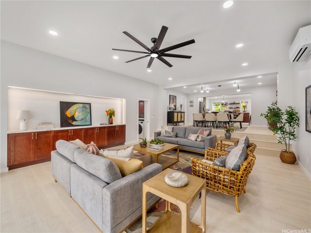 1232 Hele Street, Kailua, HI 96734