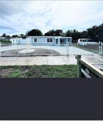 4425 SW 21st St 1, West Park, FL 33023