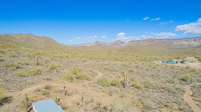 49625 N 15TH Avenue 0, New River, AZ 85087