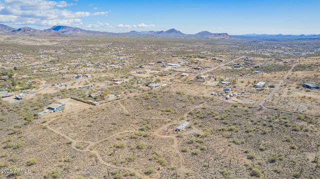 49625 N 15TH Avenue 0, New River, AZ 85087