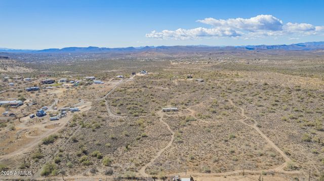 49625 N 15TH Avenue 0, New River, AZ 85087