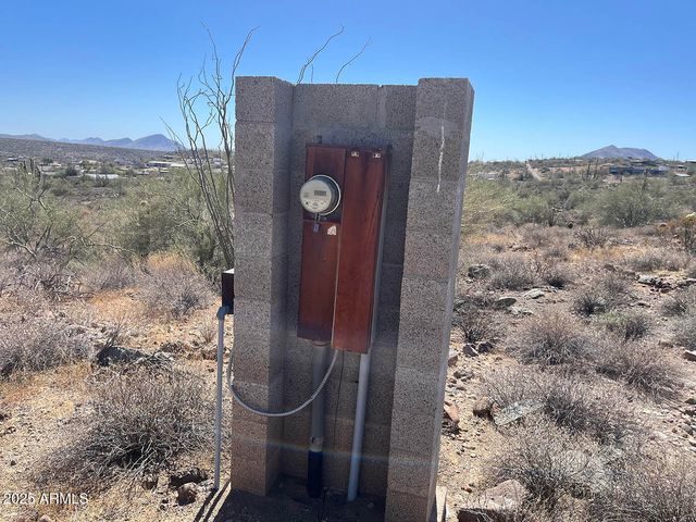 49625 N 15TH Avenue 0, New River, AZ 85087