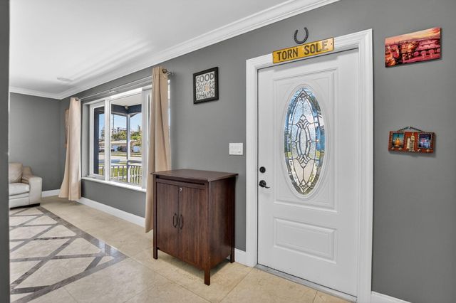 257 SW 5th Street, Boca Raton, FL 33432