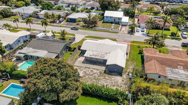 257 SW 5th Street, Boca Raton, FL 33432