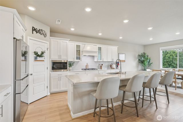 25621 204th Place SE, Covington, WA 98042