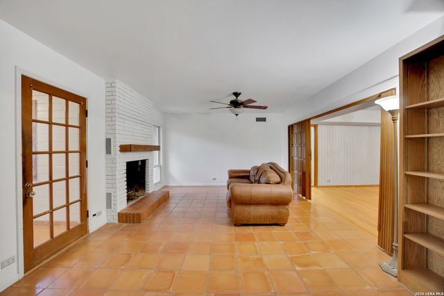 104 Wisteria, San Antonio, TX 78213