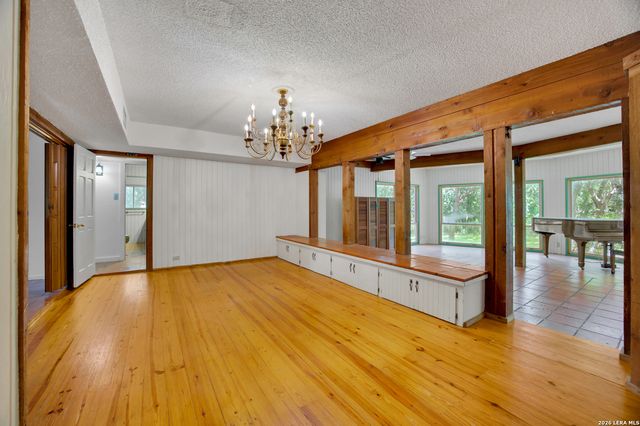 104 Wisteria, San Antonio, TX 78213