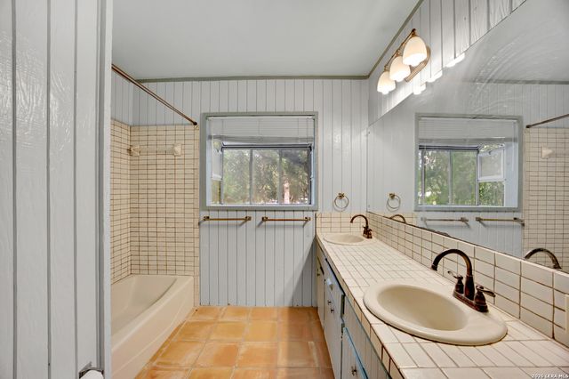 104 Wisteria, San Antonio, TX 78213