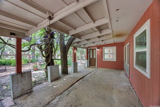 104 Wisteria, San Antonio, TX 78213