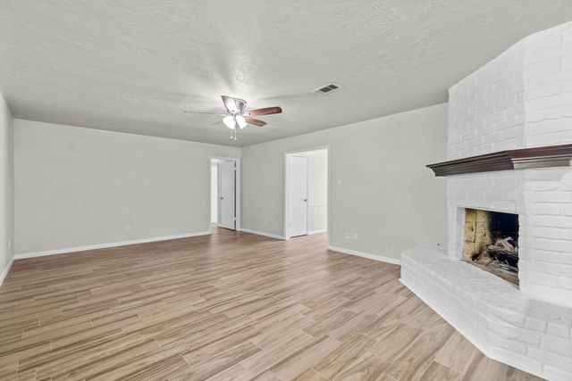 27201 Paula Lane, Conroe, TX 77385