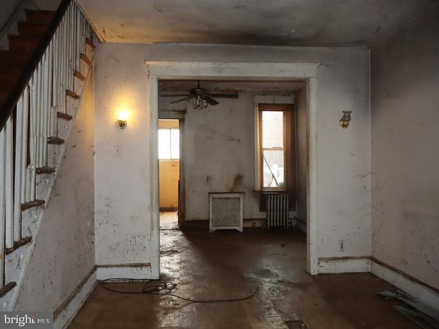 2014 68TH AVE, Philadelphia, PA 19138