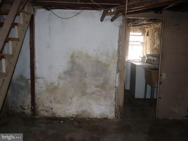 2014 68TH AVE, Philadelphia, PA 19138