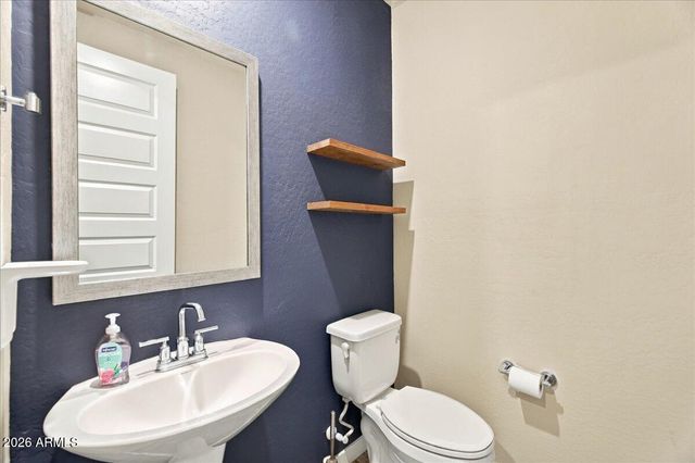 924 E ANDERSON Avenue, Phoenix, AZ 85022