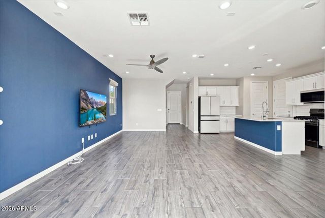 924 E ANDERSON Avenue, Phoenix, AZ 85022