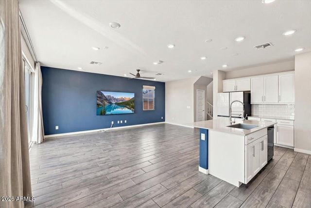 924 E ANDERSON Avenue, Phoenix, AZ 85022
