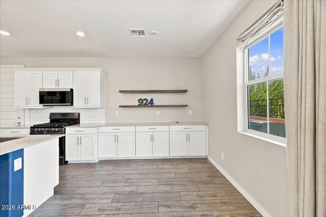 924 E ANDERSON Avenue, Phoenix, AZ 85022
