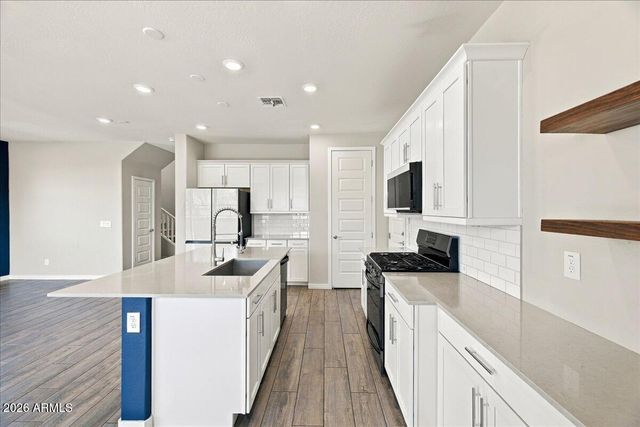924 E ANDERSON Avenue, Phoenix, AZ 85022