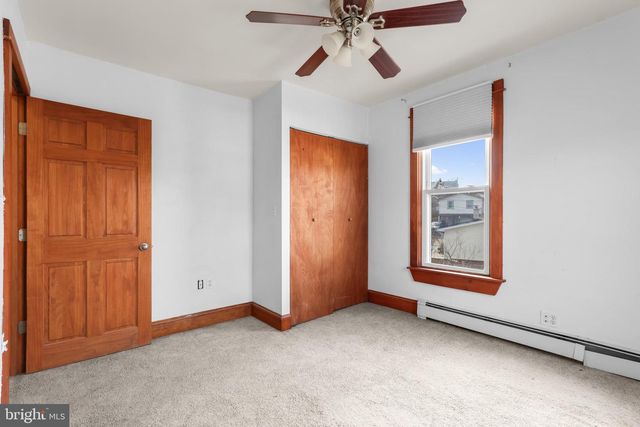 38 E 2ND ST, Alburtis, PA 18011