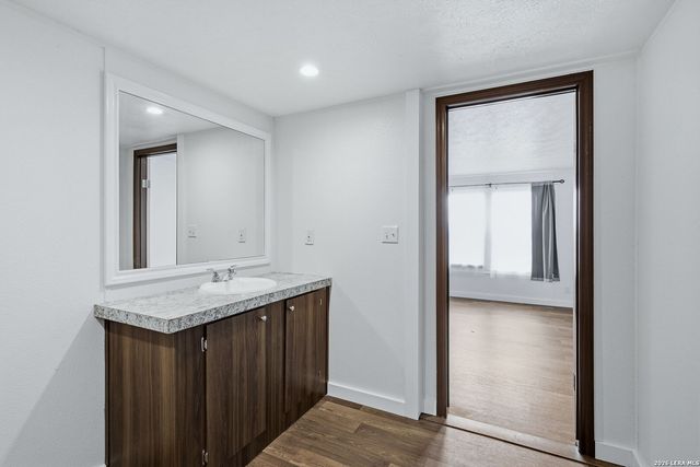 17111 NUEVA VIDA LN, Atascosa, TX 78002