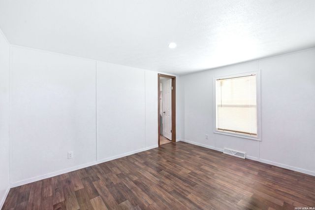 17111 NUEVA VIDA LN, Atascosa, TX 78002