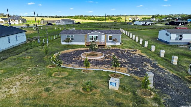17111 NUEVA VIDA LN, Atascosa, TX 78002