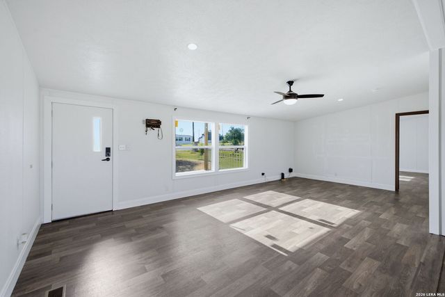 17111 NUEVA VIDA LN, Atascosa, TX 78002