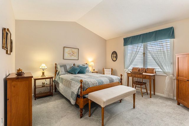 7687 Greenbrier Drive Ne, Cannon Twp, MI 49341