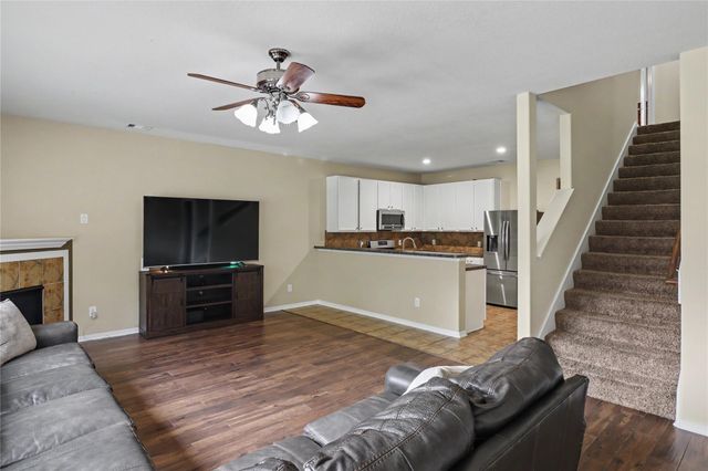 1830 Sun Point Court, Humble, TX 77396