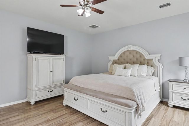 1830 Sun Point Court, Humble, TX 77396