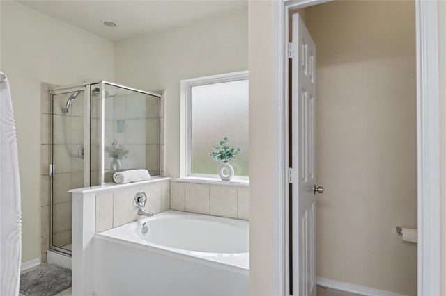 1830 Sun Point Court, Humble, TX 77396