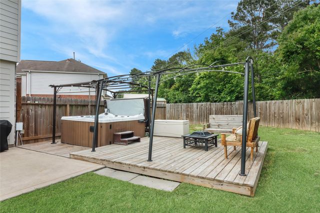 1830 Sun Point Court, Humble, TX 77396