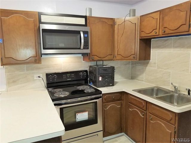 2225 Falls Street, Niagara Falls, NY 14303