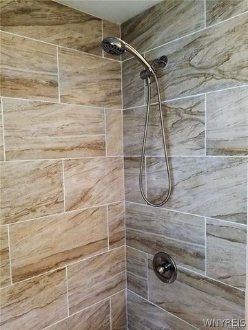 2225 Falls Street, Niagara Falls, NY 14303