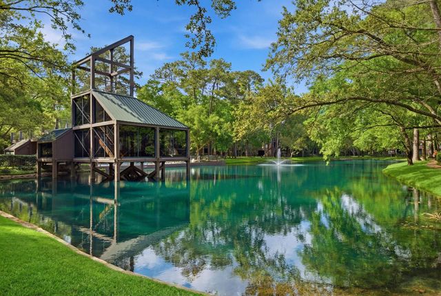 160 Litchfield Lane, Houston, TX 77024