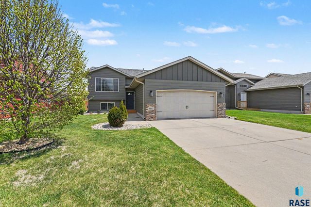 4612 S Wassom Ave Avenue, Sioux Falls, SD 57106