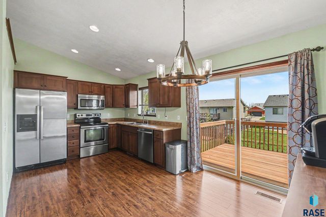 4612 S Wassom Ave Avenue, Sioux Falls, SD 57106