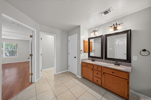 104 Cloud Crossing, Cibolo, TX 78108