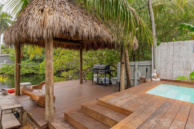 1174 Garfield St, Hollywood, FL 33019