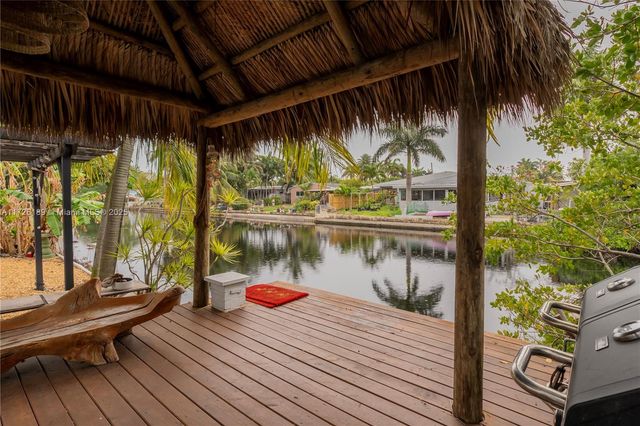 1174 Garfield St, Hollywood, FL 33019