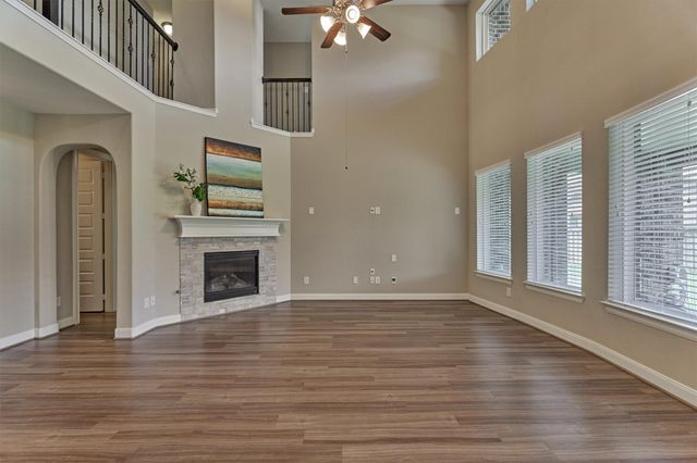 4043 Steep Woods Drive, Spring, TX 77386