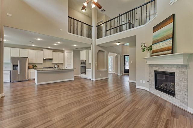 4043 Steep Woods Drive, Spring, TX 77386