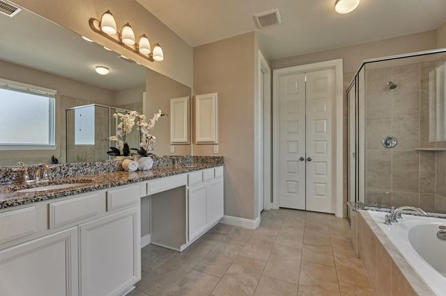 4043 Steep Woods Drive, Spring, TX 77386