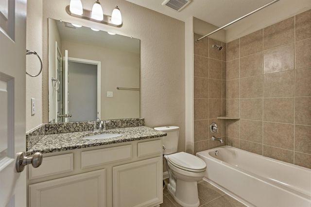 4043 Steep Woods Drive, Spring, TX 77386