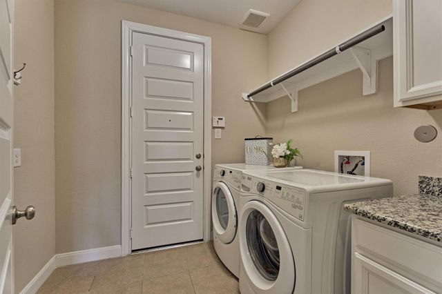 4043 Steep Woods Drive, Spring, TX 77386