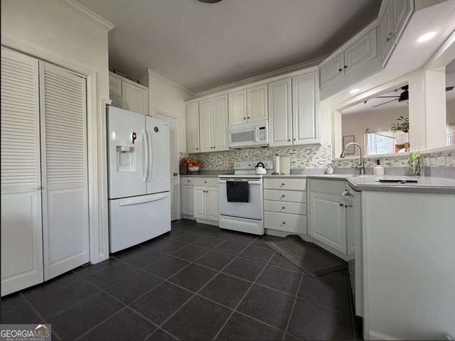 226 Waconda Avenue, Canton, GA 30114