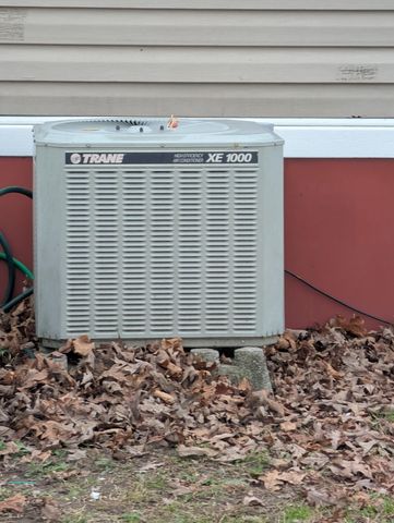 75 Bluegrass Road, East Bernstadt, KY 40729