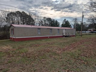 75 Bluegrass Road, East Bernstadt, KY 40729