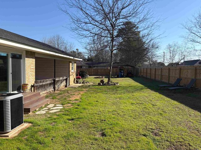 702 S 13th Street, Arkadelphia, AR 71923