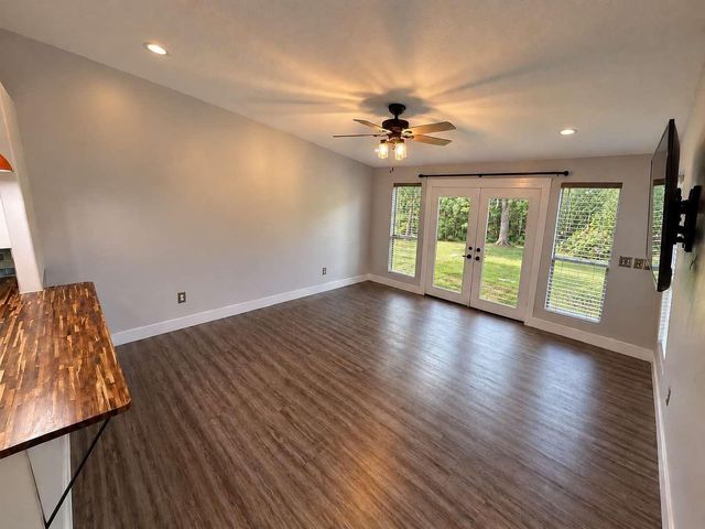4248 Sapp Road, Conroe, TX 77304